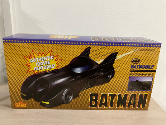 Mezco Batman (1989) Batmobile 5 Points Vehicle – DC Comics