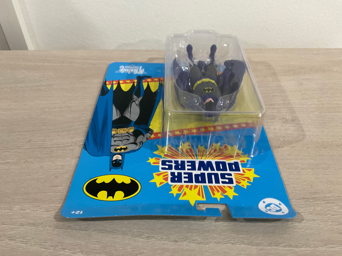DC McFarlane Super Powers Batman (1990s) 4.5" Action Figure - Substandard Card