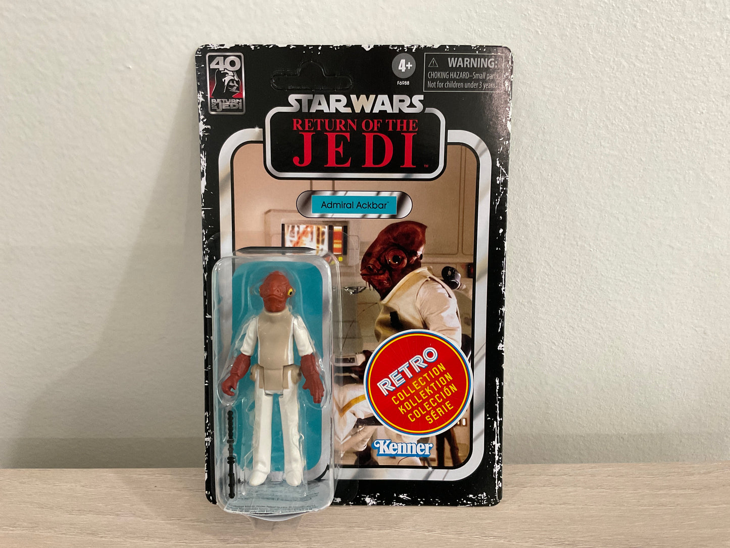 Star Wars Retro Collection Admiral Ackbar Return of the Jedi 3.75-Inch Figure