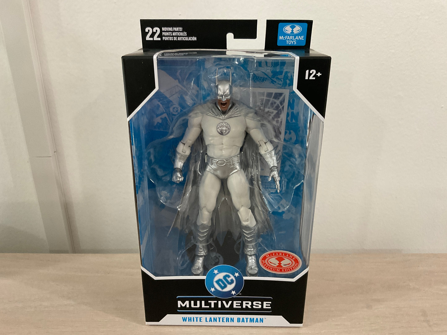 McFarlane DC Multiverse White Lantern Batman Brightest Day 7-Inch Action Figure (Substandard Card 1)