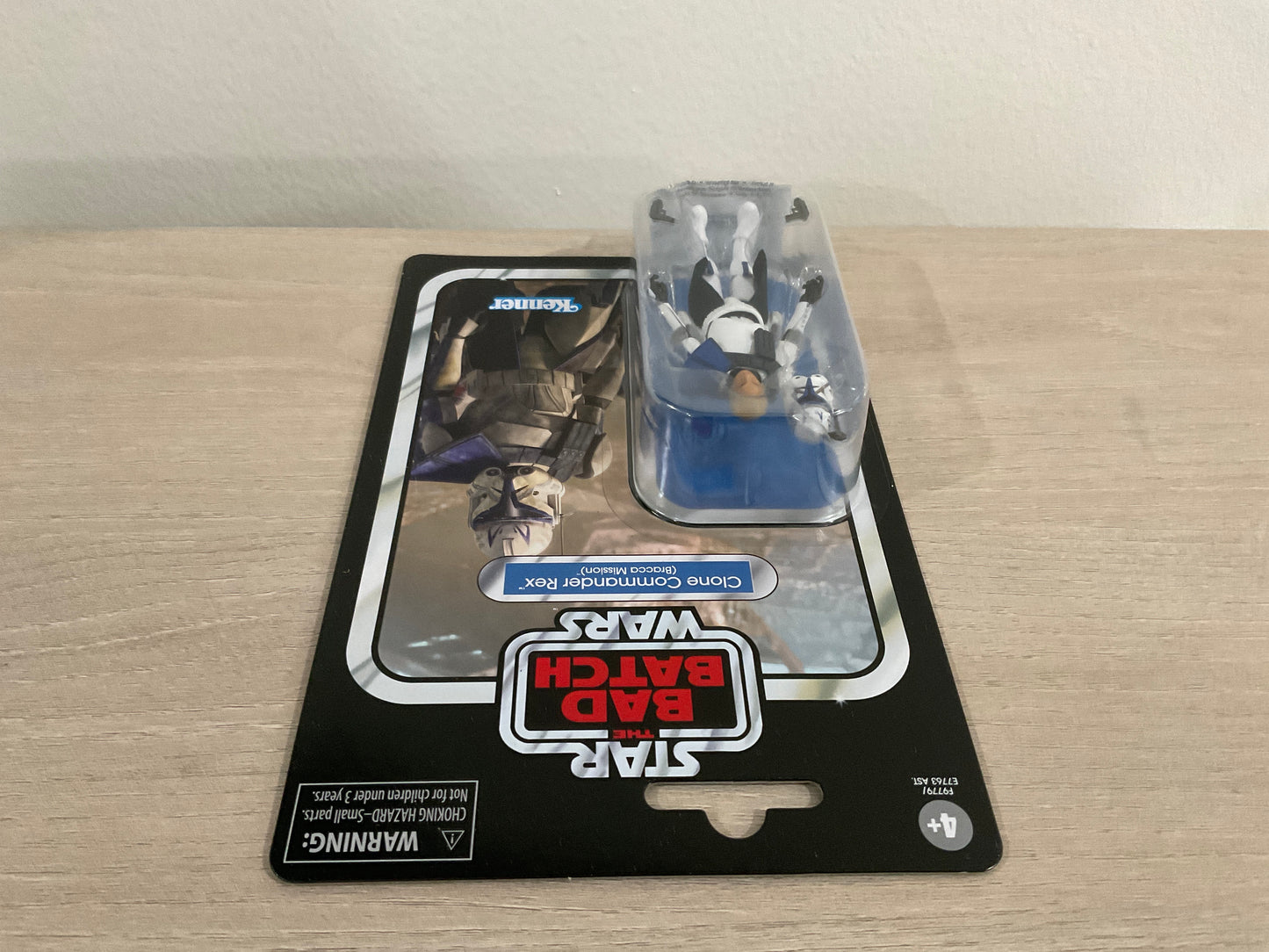 Star Wars Vintage Collection Captain Rex Bracca Mission 3.75-Inch Figure Hasbro