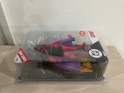 Extant (Zero Hour) – DC Direct Page Punchers Red Platinum Edition 7″ Action Figure with Comic