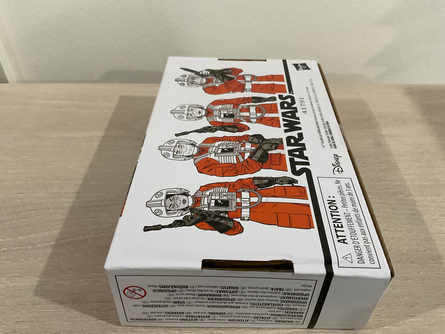 Star Wars Vintage Collection X-Wing Pilot 4-Pack 3.75-In Figures
