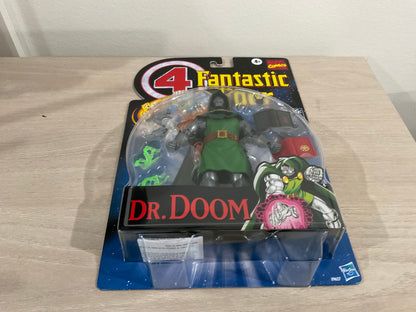 Marvel Legends Series – Doctor Doom 6-Inch Action Figure