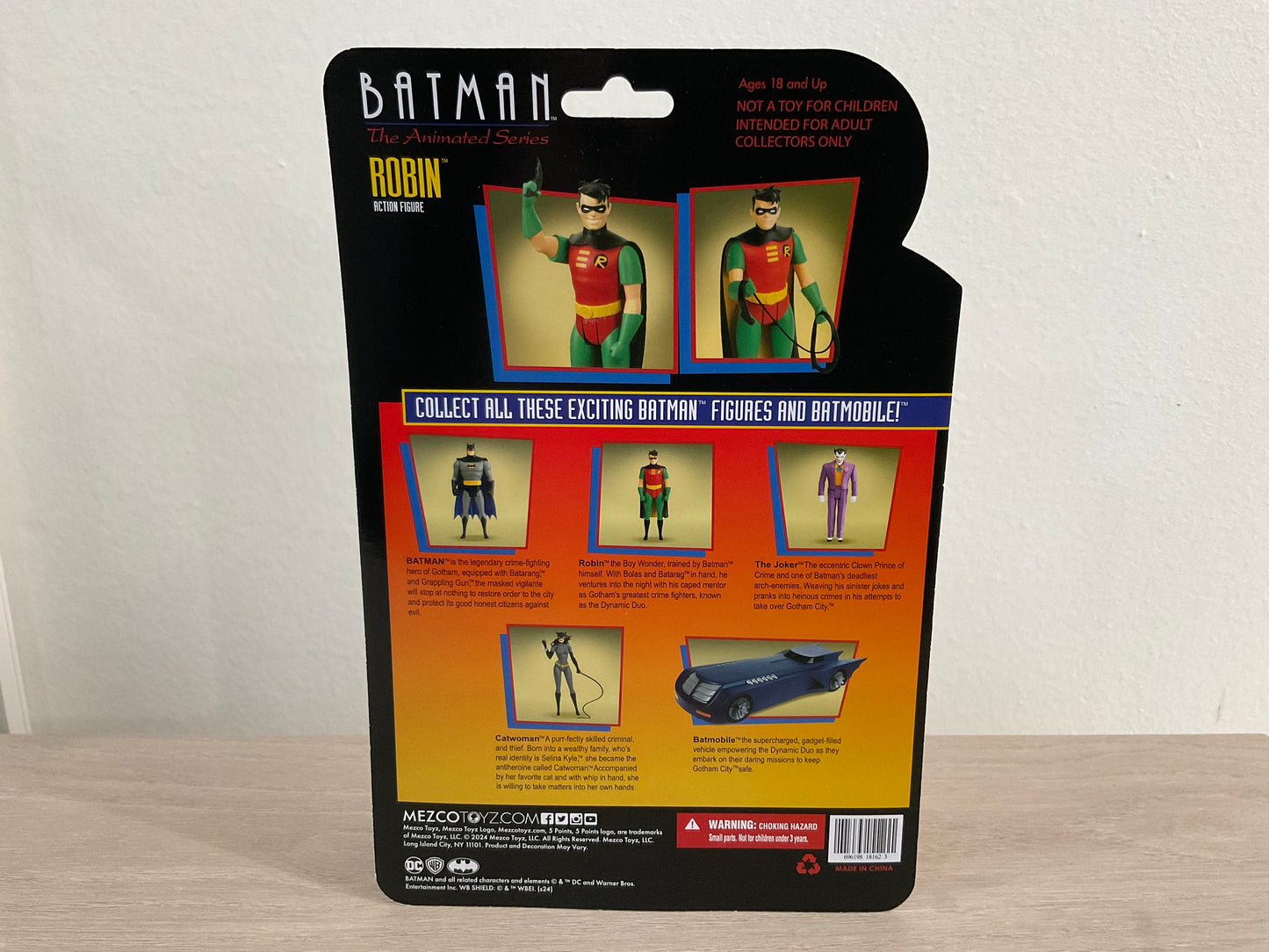 Mezco 5 Points Robin Batman: The Animated Series 3.75-Inch Action Figure