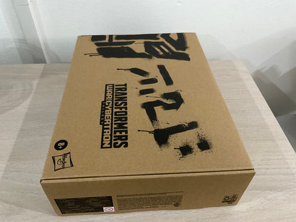 Transformers Generations Selects WFC‑GS17 Shattered Glass Ratchet & Optimus Prime Set