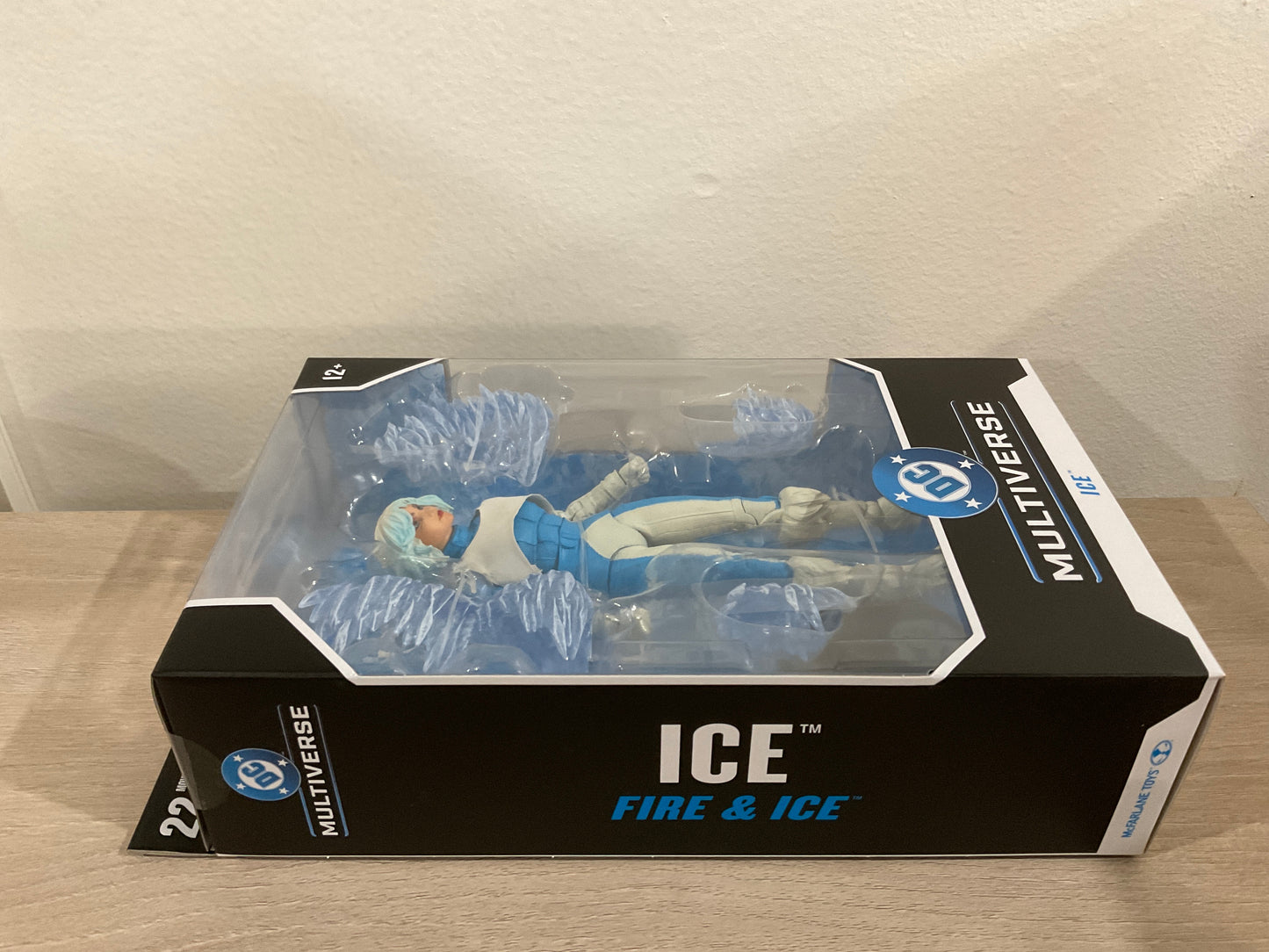 DC Multiverse Wave 25 Fire & Ice Ice 7-Inch Scale Action Figure