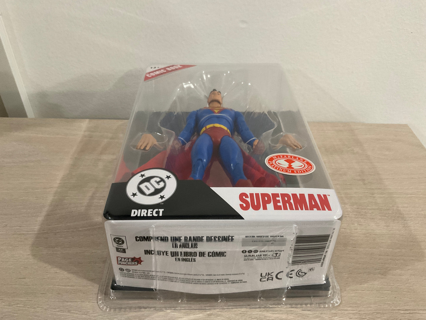 Justice League Superman (Justice #1) Page Punchers Red Platinum Edition 7-Inch Scale Action Figure with Comic Book