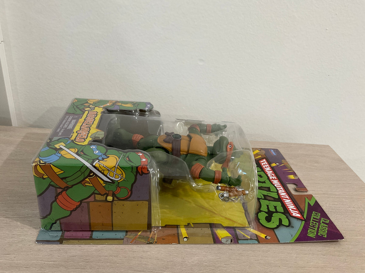 Teenage Mutant Ninja Turtles Classic Collection Original Series Michelangelo 6" Action Figure – Playmates Toys