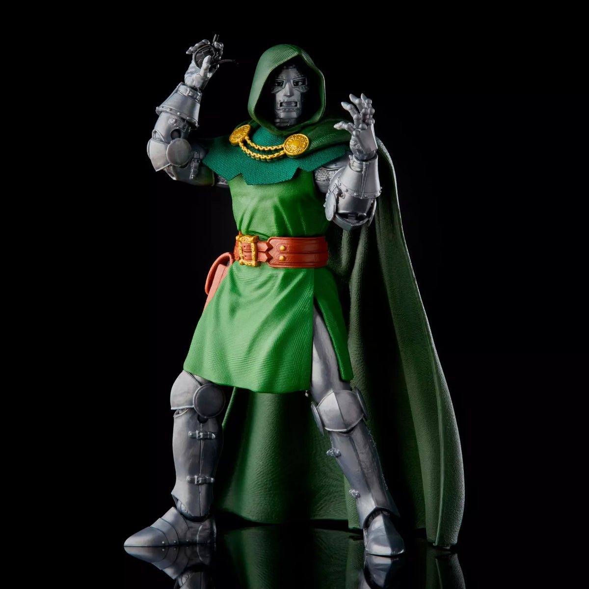 Marvel Legends Series – Doctor Doom 6-Inch Action Figure - Reissue