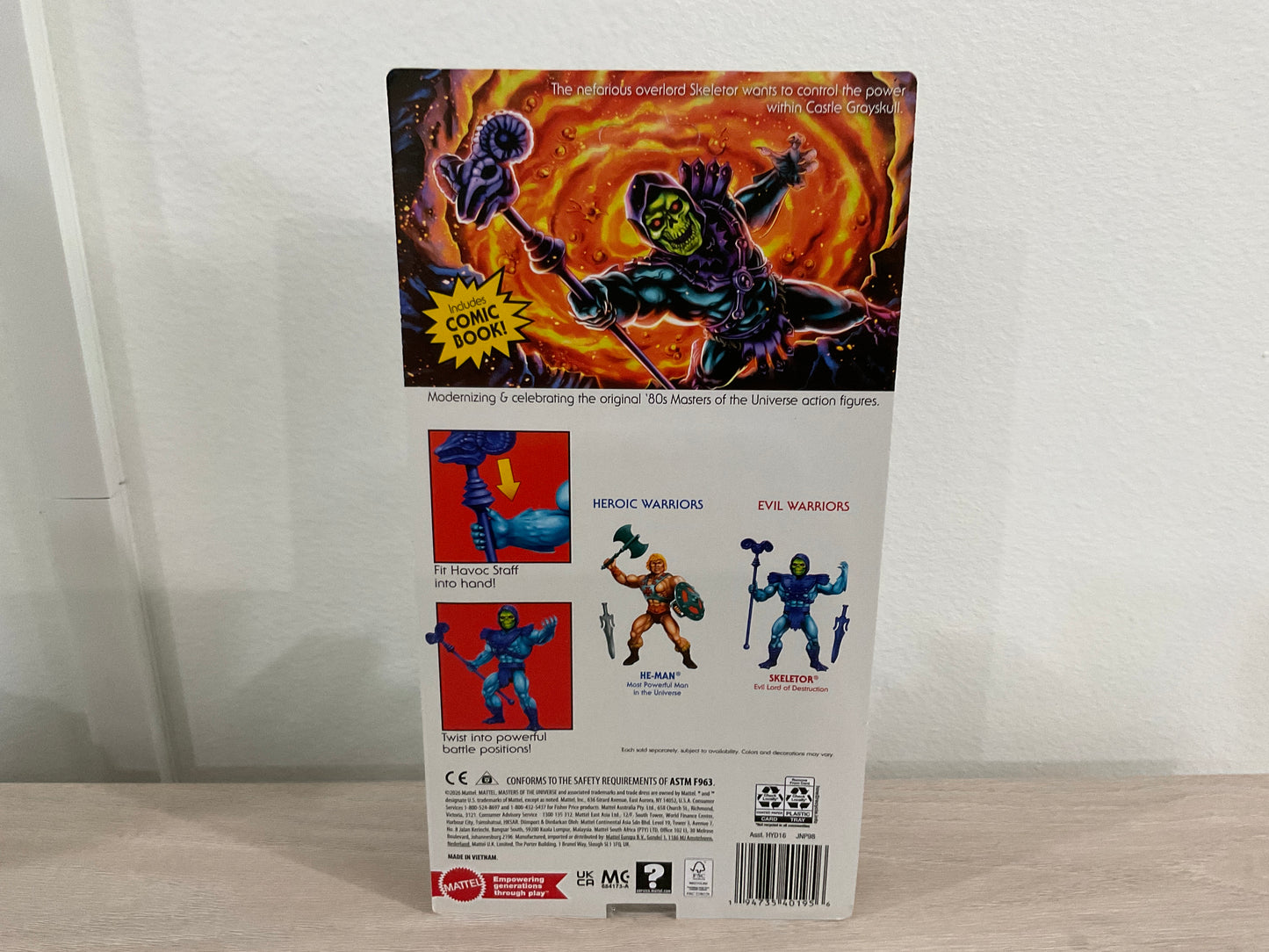 Masters of the Universe Origins Skeletor (Reissue) 5.5-Inch Action Figure
