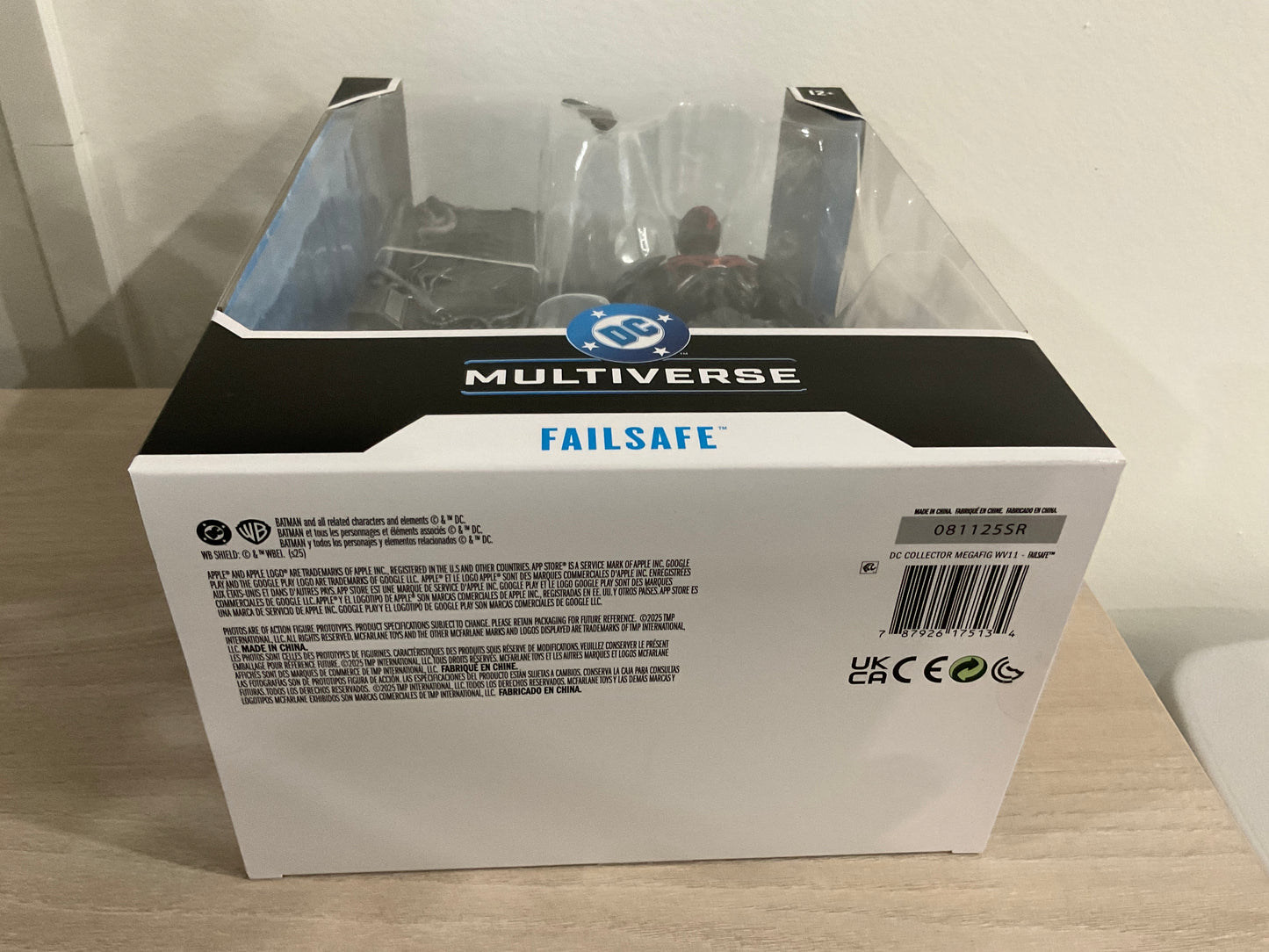 DC Multiverse Figures – Megafigs Wave 11 – Batman: Failsafe – Failsafe | McFarlane Toys