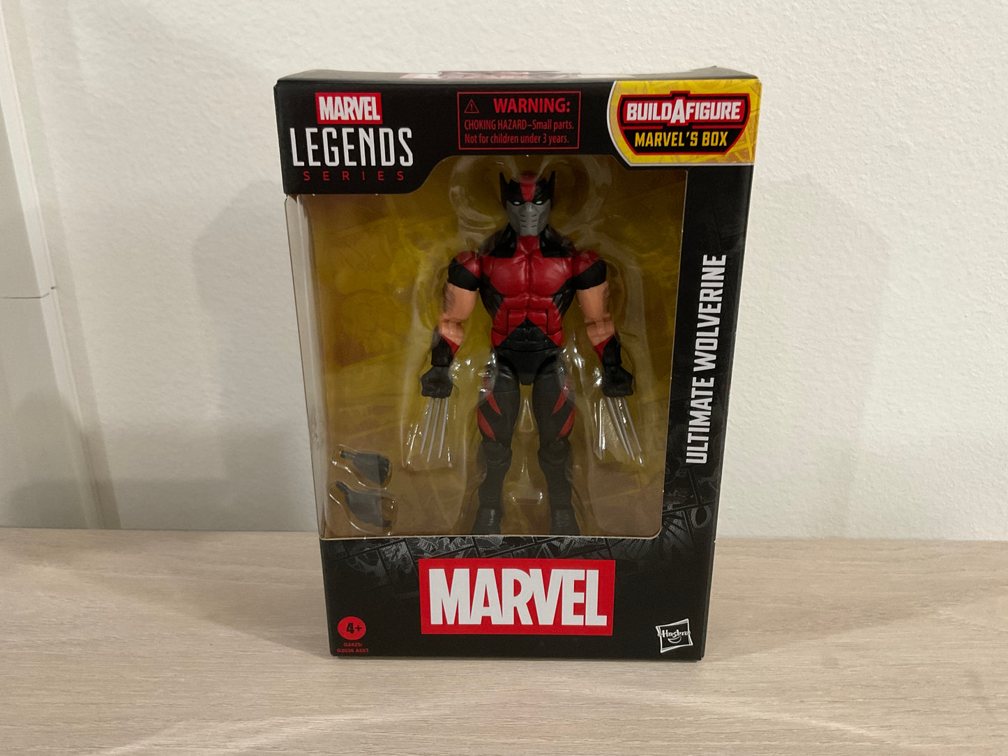 Marvel Legends Series Ultimate Universe Wolverine 6-Inch Action Figure