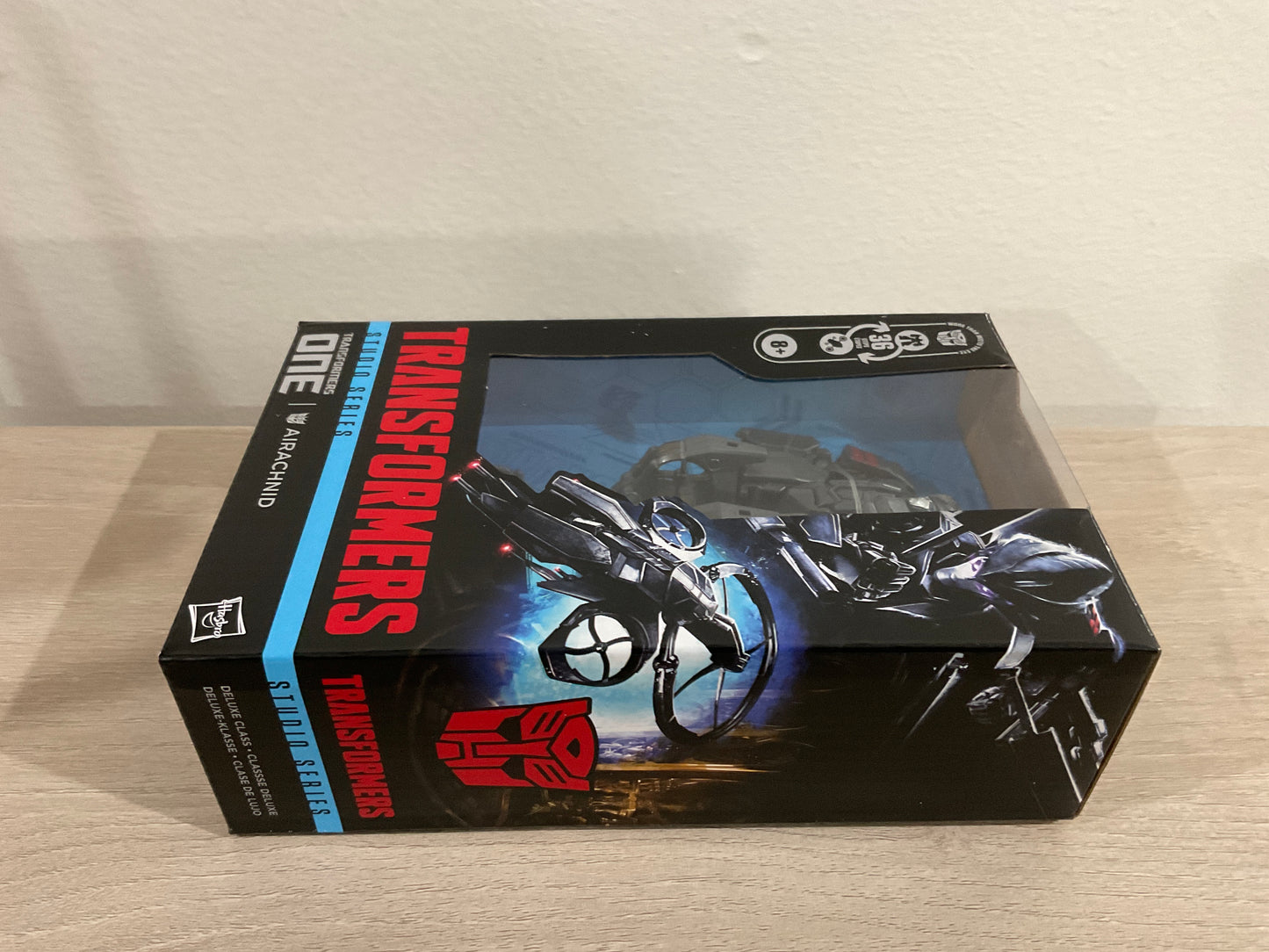 Transformers Studio Series Airachnid (Transformers: One) Deluxe Action Figure