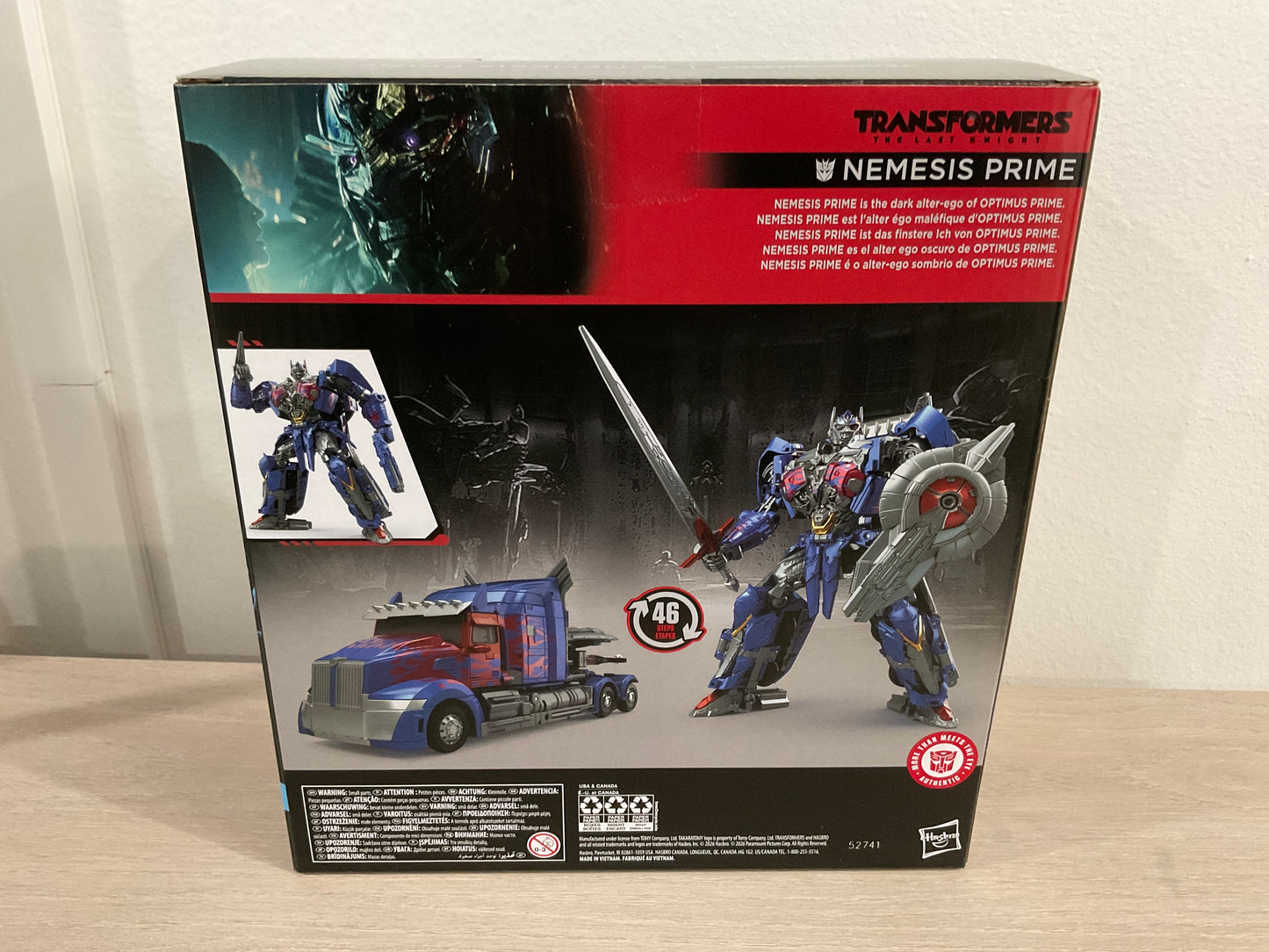Transformers Studio Series Leader Class AOE Optimus Prime Figure