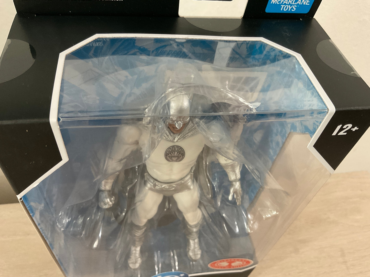 McFarlane DC Multiverse White Lantern Batman Brightest Day 7-Inch Action Figure (Substandard Card 1)