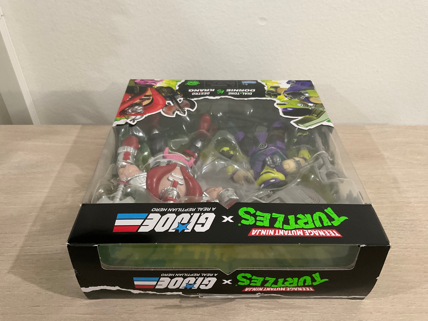Teenage Mutant Ninja Turtles x G.I. Joe Dial-Tone x Donatello vs. Destro x Krang Action Figure Set